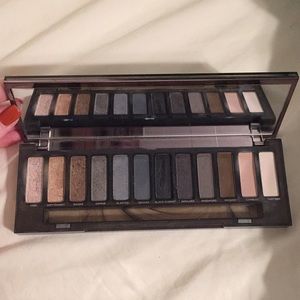 Urban Decay Naked SMOKY